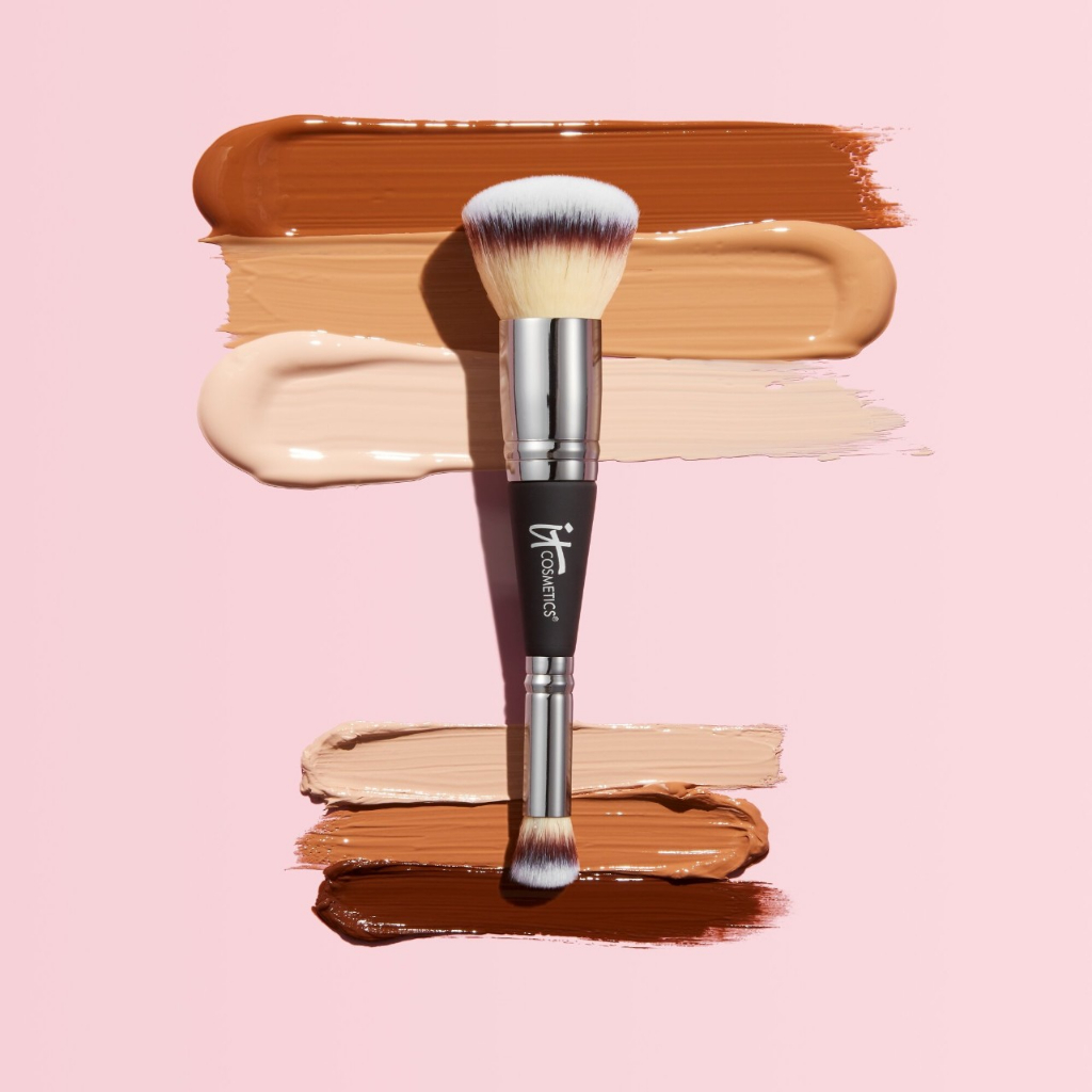 IT Cosmetics Heavenly Luxe Complexion Perfection Dual Foundation and Concealer Brush