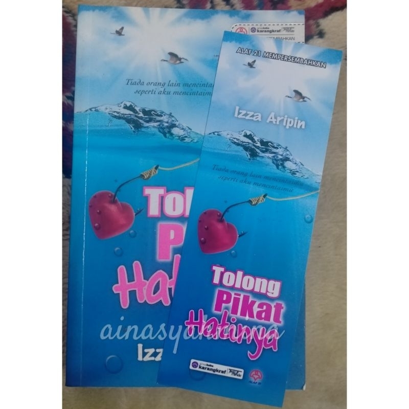 Novel Tolong Pikat Hatinya Penulis Izza Aripin (Novel Melayu Condition Seperti Baru)‼️