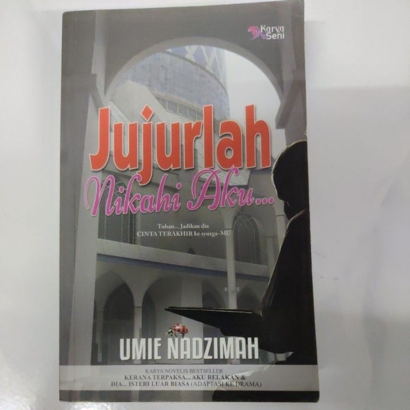 Second hand novel by author Umie Nadzimah