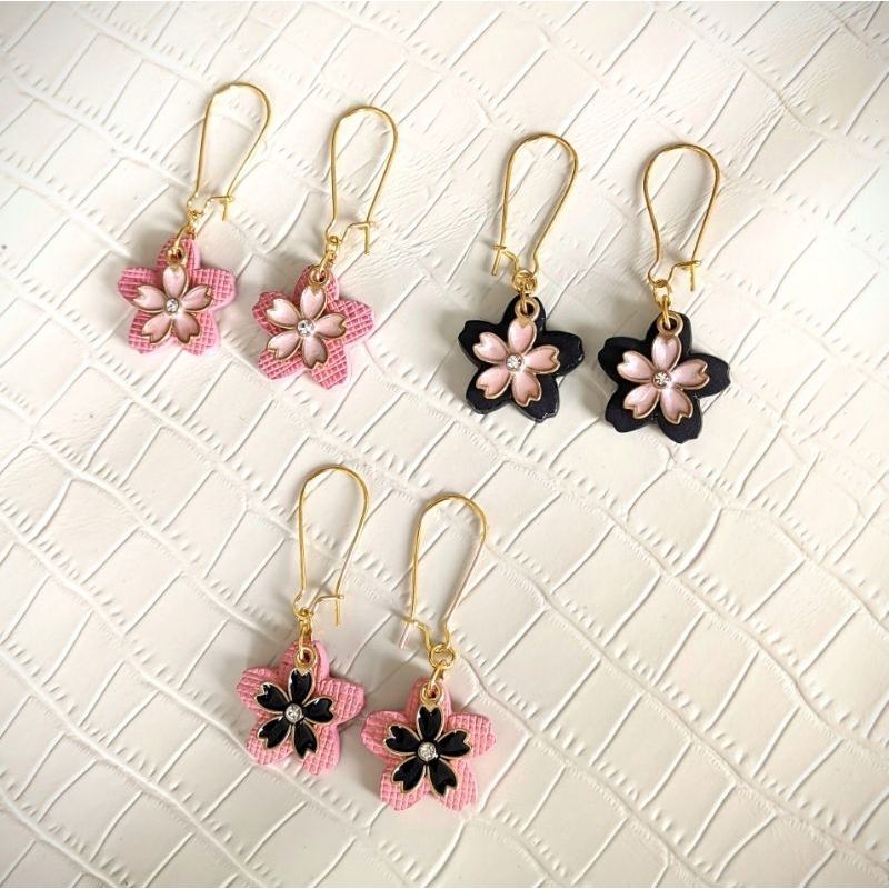 Handcrafted / Handmade Saffiano Leather Earrings - Sakura Flower Love - Korean Style