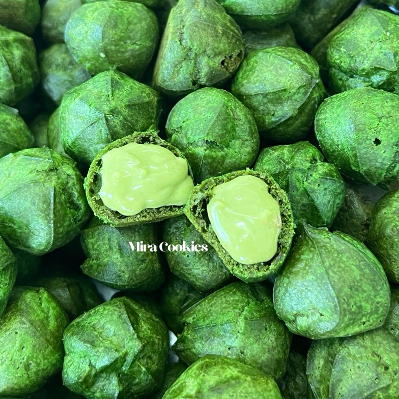 Crispy Creampuff Pistachio Crunchy