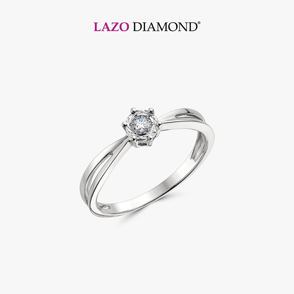 LAZO DIAMOND The Miracle Twist Tapered Solitaire Diamond Ring in 9k White Gold