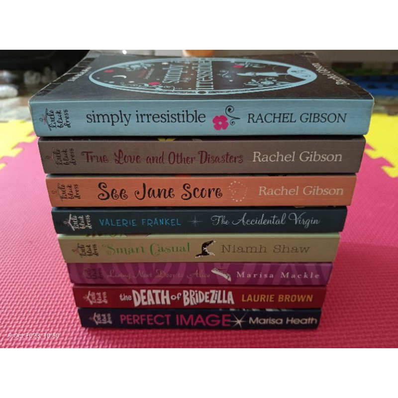 [Pls read desc] Romance novels - Little Black Dress preloved books