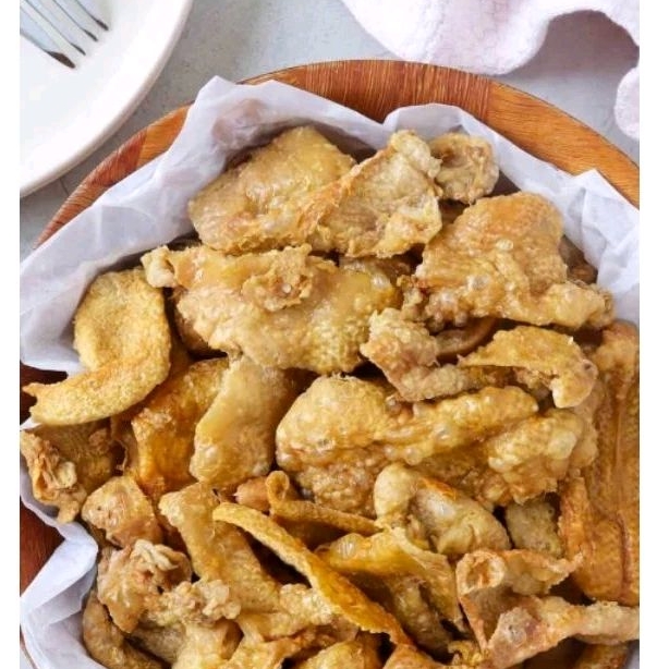 Halal Crunchy-Crispy Chicken Skin (Best Keto diet, Snack time, Pair with Steaming Hot rice or mix with Hot savory soup