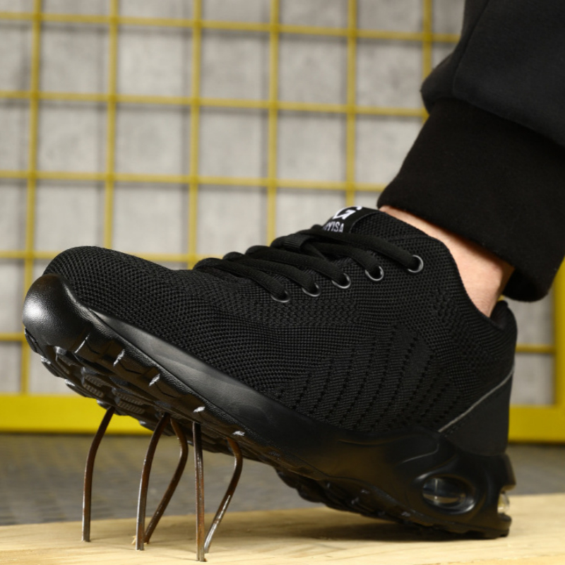 GRAEAE【READY STOCK】Steel Toe Anti smashing and anti piercing Lightweight Breathable Safety Boots Black Safety Shoes