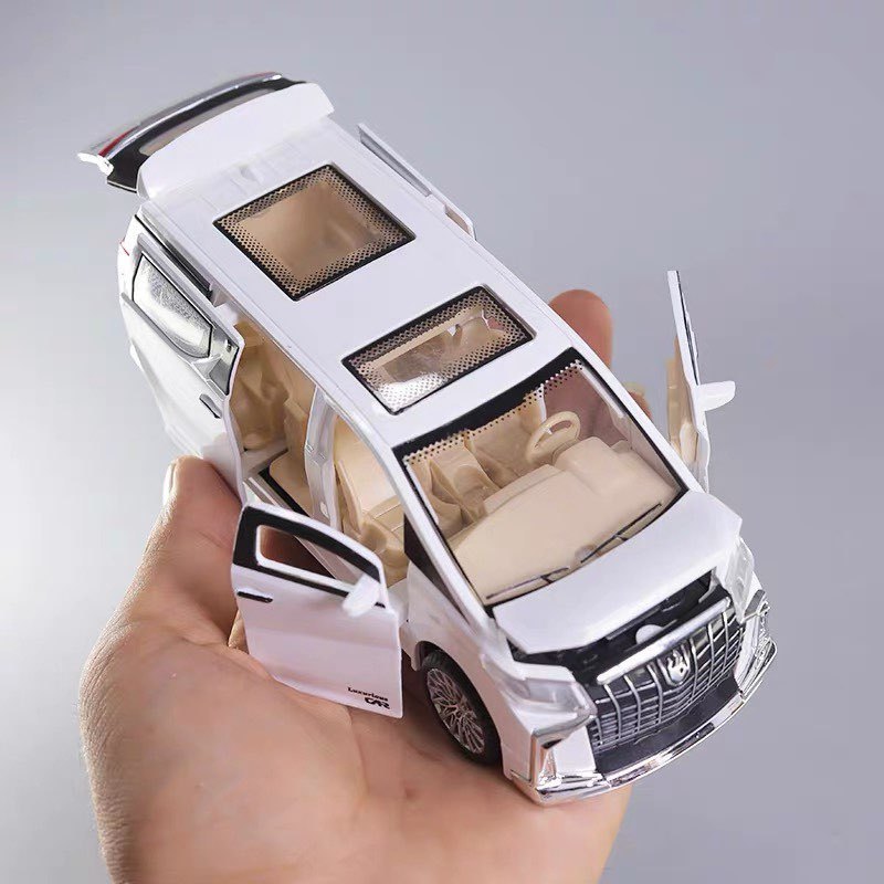 BabyCare Ready Stock Toyota Alphard Models Sound and Light Car Toys Collection Can Open The Door Mainan Kereta Model