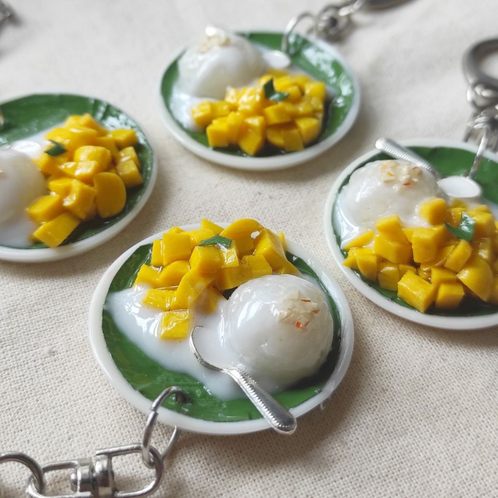 Handmade Miniature Food Keychain - PULUT MANGGA