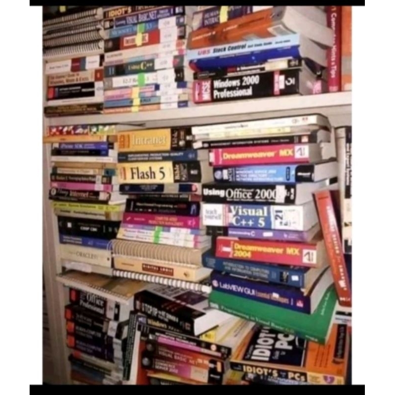 buku buku computer IT random pick 15 kg termasuk kotak gambar sebagai hiasan sahaja buku pilihan saya