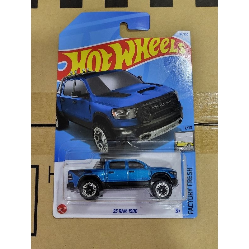 Hotwheels 23 RAM 1500