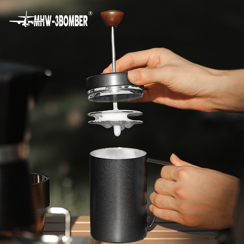 MHW-3Bomber 550ml Stainless Steel Milk Frother Hand Pump Creamer Manual Double Mesh Milk Frother