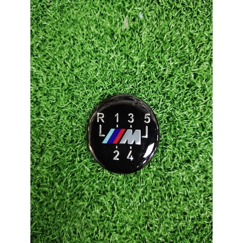 BMW E23 E28 E30 E32 E34 E36 E38 E39 E46 E53 E87 E90 M3 M5 GEAR KNOB 5 SPEED EMBLEM ONLY(NOT INCLUDE GEAR KNOB)