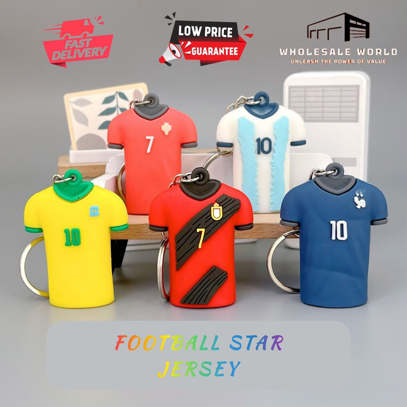 (Local Fast Shipping) Football Star Jersey Key Chain Cartoon Free Gift Soft Rubber Cute Door Gifts Souvenir Ready Stock