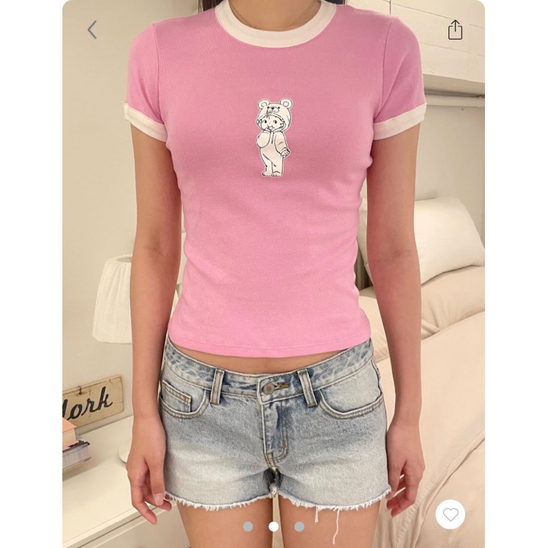 BRANDY MELVILLE HAILIE BABY BEAR TOP