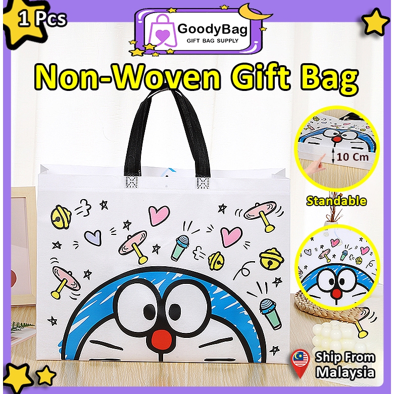 Doraemon Premium Non Woven Bag White Fabric Beg Lucky Cat Eco Goodies Bag Tote Student Gift BagGB144