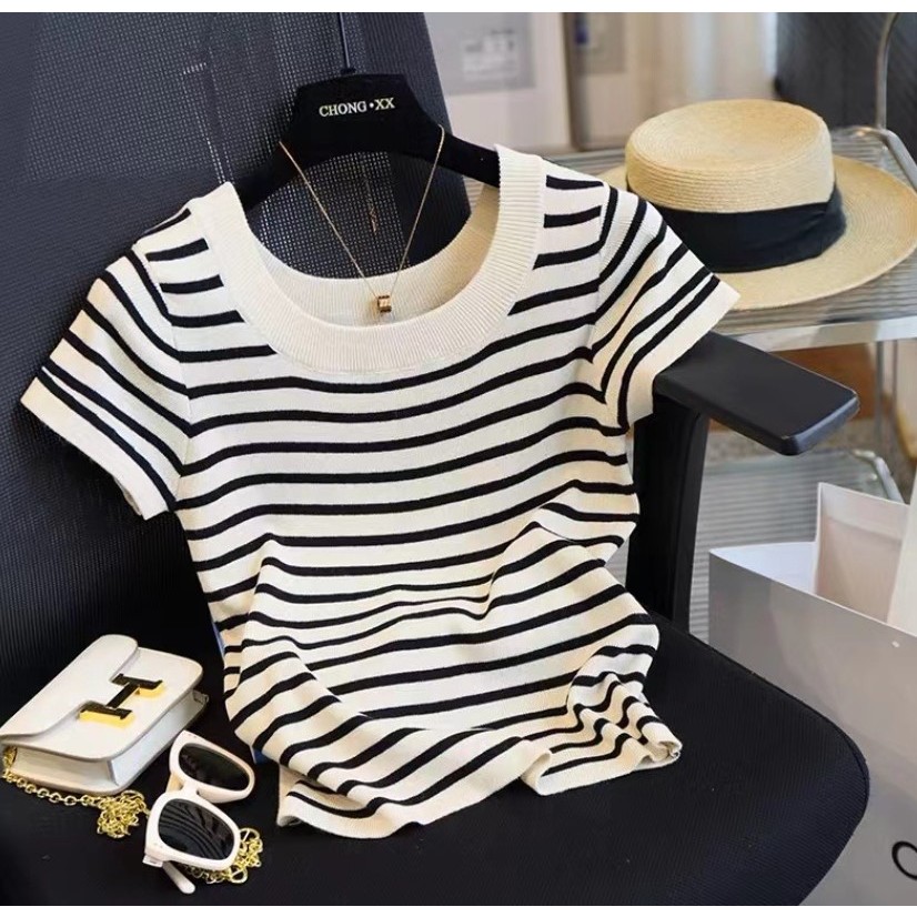 SK3636 -M'SIA Stok Sedia Fesyen Baju Wanita.Ready Stock Knitted Material Women Top 黑白条纹冰丝针织短袖t恤