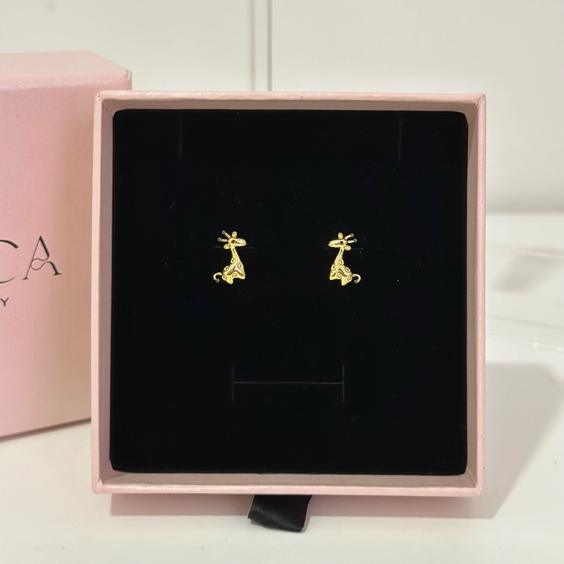 JERICA JEWELRY 925 Sterling Silver Cute Giraffe Yellow Gold Plated Stud Earrings