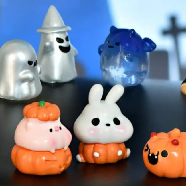 ✨READY STOCK✨ Halloween Figure Ghost Cute Figure 可爱万圣节摆件玩偶