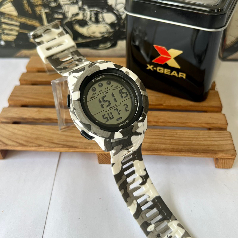 X-Gear jam tangan lelaki Original, waterproof, warna Camo, free box X-Gear, Promosi