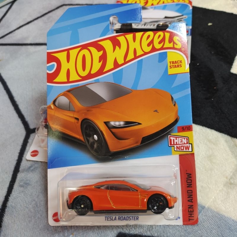 HOT WHEELS TESLA ROADSTER