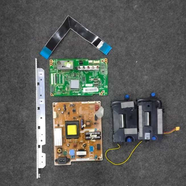 UA32D4003B SAMSUNG 32" TV MAIN BOARD, POWER SUPPLY AND BACKLIGHTS