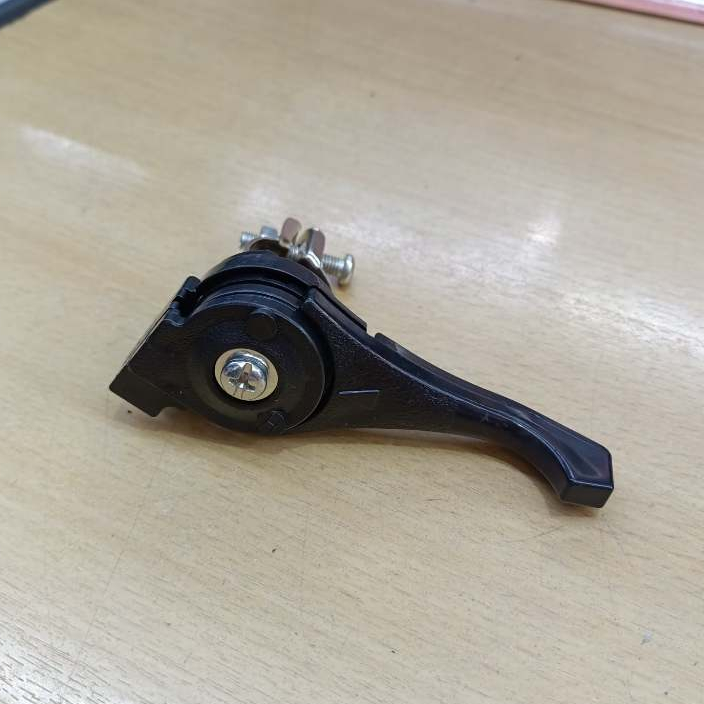 Alat Ganti "Throttle Level" Untuk Mesin Potong Rumput/Throttle Level For Brush Cutter