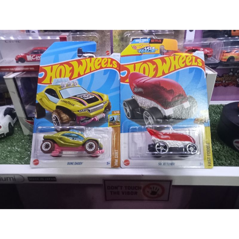 Hotwheels June daddy & sushi tuner 2car