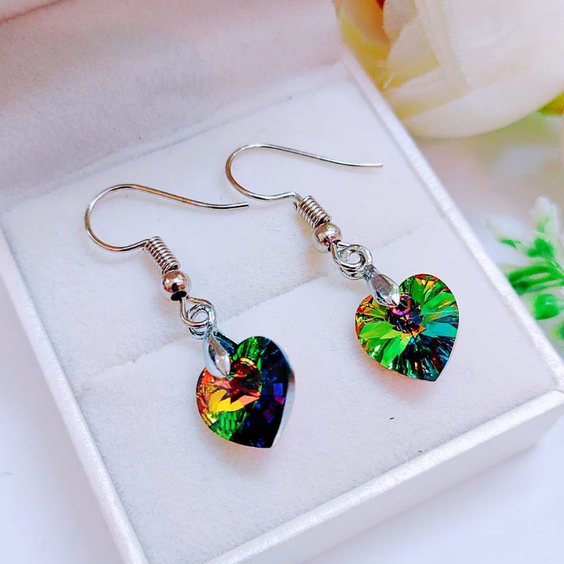 SW CRYSTAL HEART DROP EARRINGS