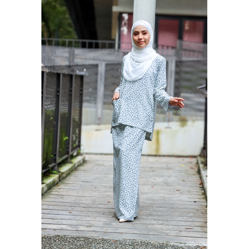 Kuntum 8.0 - White Floral