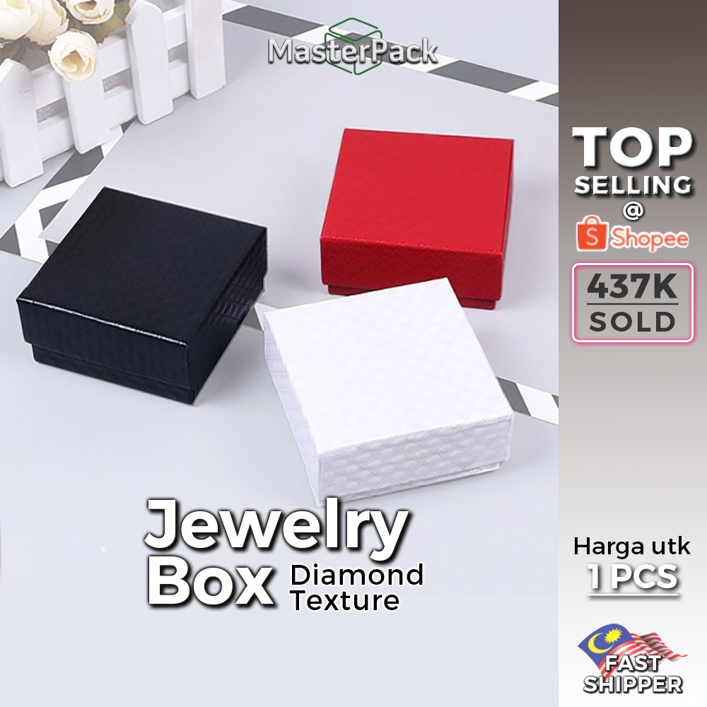 Quality Jewelry box Rings Earrings Kotak cincin emas 916 Bracelet Necklaces Jewellery box with sponge Keychain box