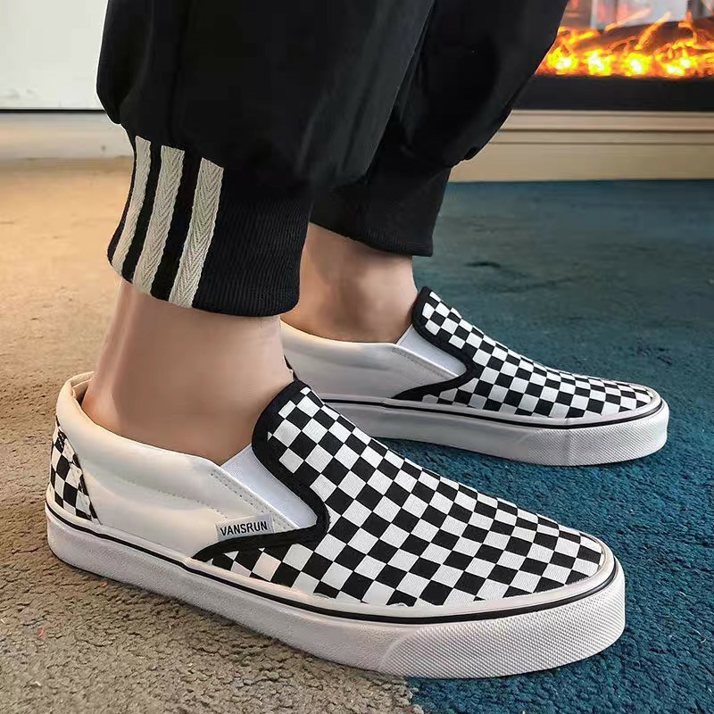 vans shoes New Checkerboard Black and White Classic Korean Edition Casual Lazy Shoes Luxury Brand Sports Shoes Breathabl