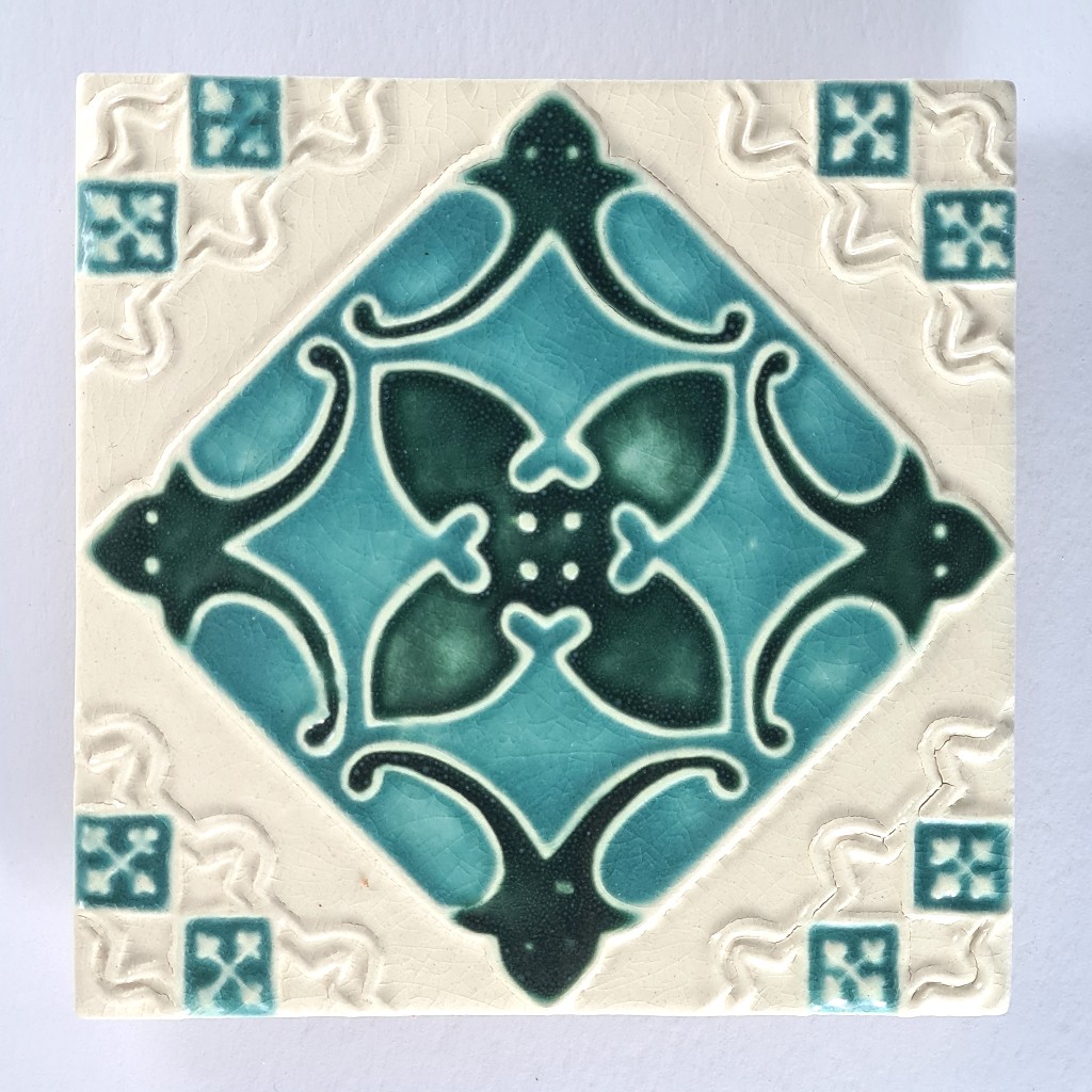 Keceramics Handmade Ceramic Tile Peranakan Pattern 2 (15.3 x 15.3 x 1 cm) Malaysian Melaka Home Wall Decoration Accent