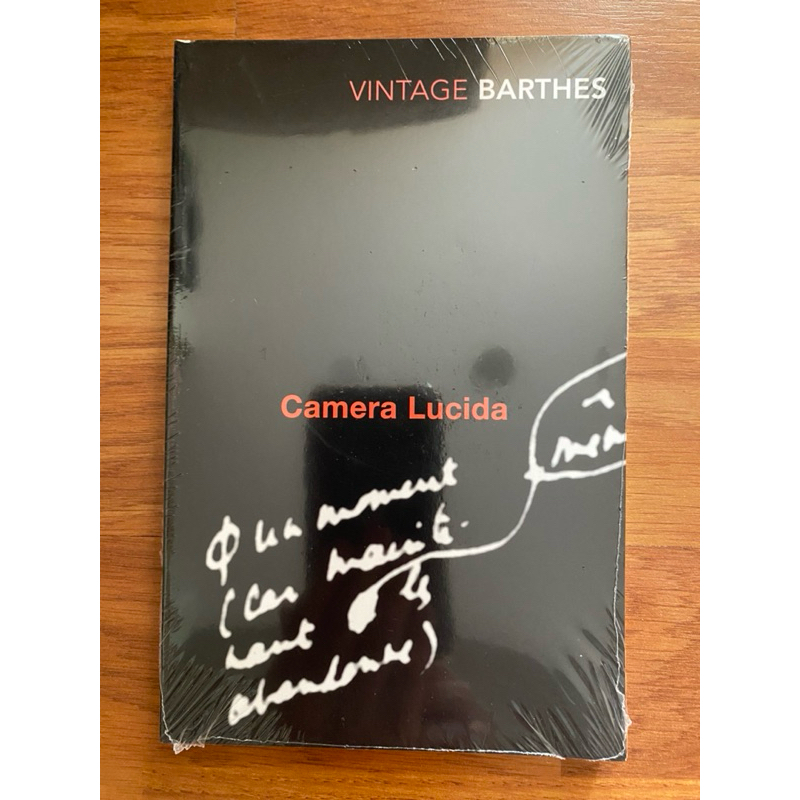 Camera Lucida: Reflections on Photography by Roland Barthes (Photography - Art - Philosophy - Essays)