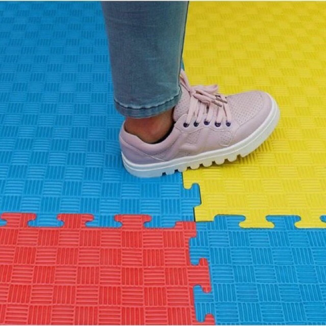 Readystock 104cm Martial Art Karate Mat Gym Floor Mat Rubber Mat Floor Exercise Mat Workout Mat Gym Mat Floor Puzzle Mat