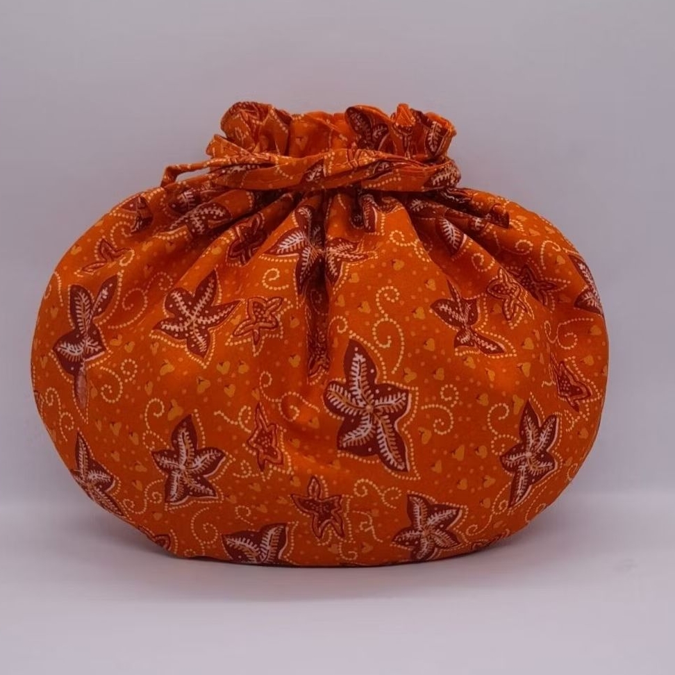 Beg Uncang Batik/Handmade Batik Drawstring Beg/Fabric Pouch