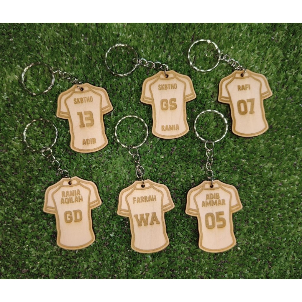 Keychain Jersey Kayu - Engrave