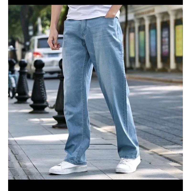 Ready stock ? Men's Straight cut Denim Long Jeans Pants #LOOSE FITTING ZIP FLY 28-46. Not stretchable.