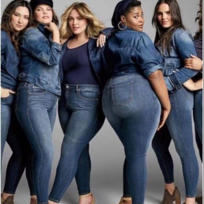 plus size jegging jeans 28-52  . size available . kain getah denim. ready stock in Malaysia.