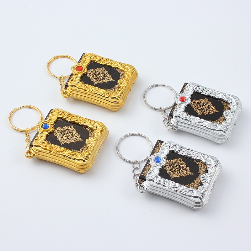 Muslim Keychain Resin Islamic Gold Mini Quran Book 1PCS
