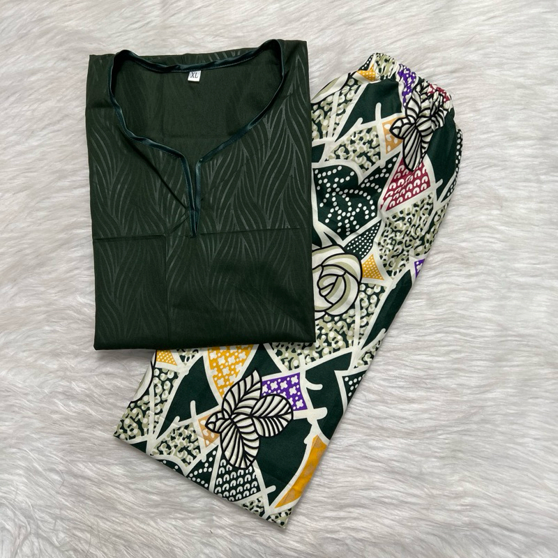 COMBO BAJU OPAH ANGGUN PLAIN + KAIN BATIK BERCORAK DIAP JAHIT FULLY GETAH
