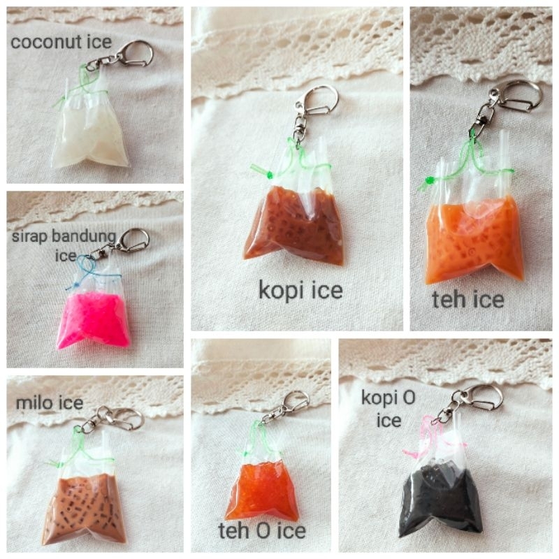Rantai Kunci Bungkus Kopi Ais/Kopi O Ais/Milo Ais Buatan Tangan/Handmade bungkus Kopi Ice/Kopi O Ice/milo Ice Keychain