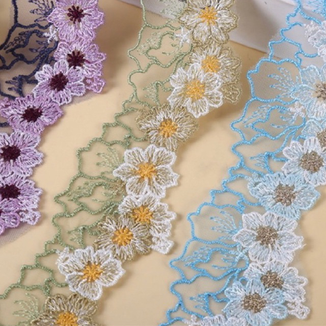(1meter)Flower Embroidery Lace for clothing design,DIY, handicraft, gift wrapping,decoration 多色刺绣花花 蕾丝 现货 -ready stock