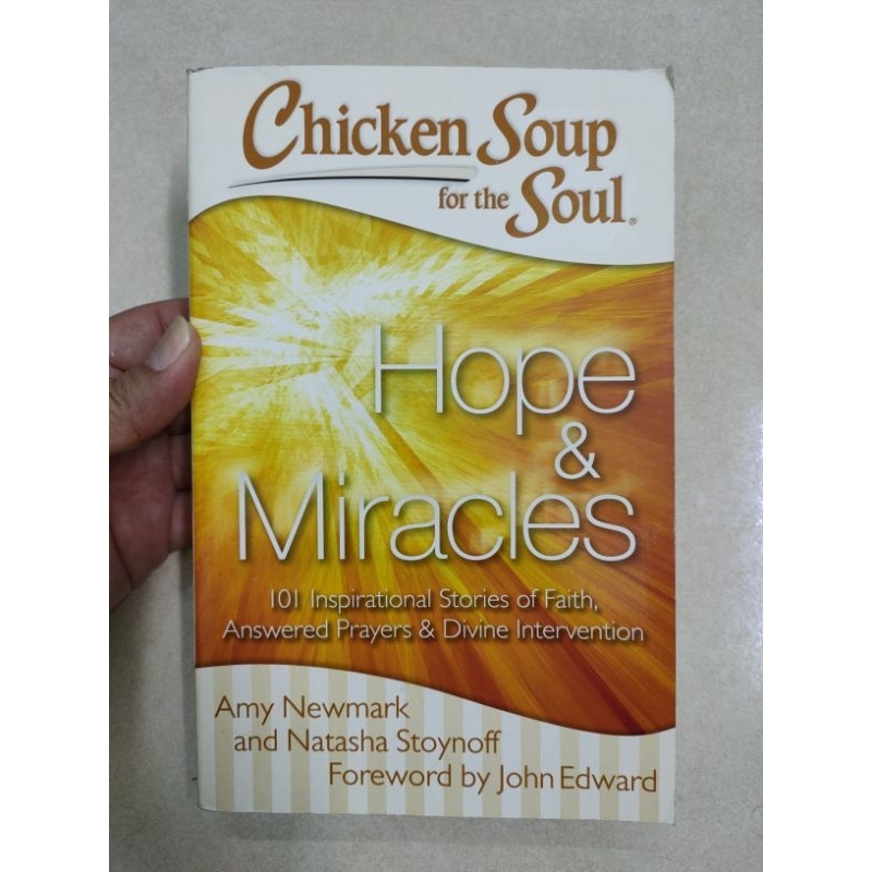 [BB] [Used] Chicken Soup for the Soul: Hope & Miracles by Jack Canfield (Nonfiction > Short Stories / Christianity)