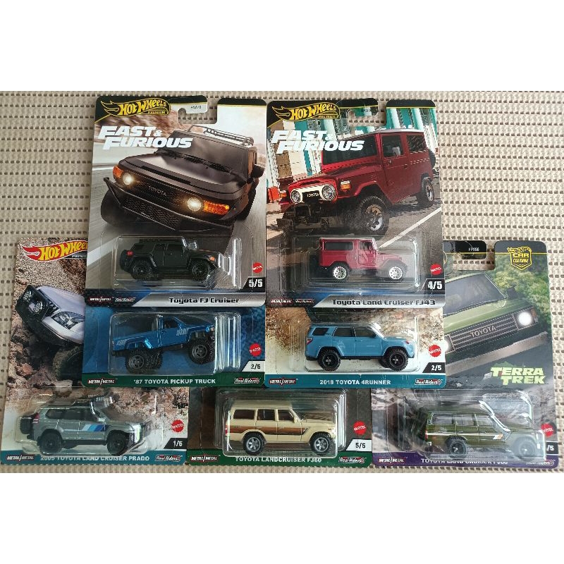 Hot Wheels Premium Toyota Landcruiser 4Runner Pickup Truck Selections MMRR