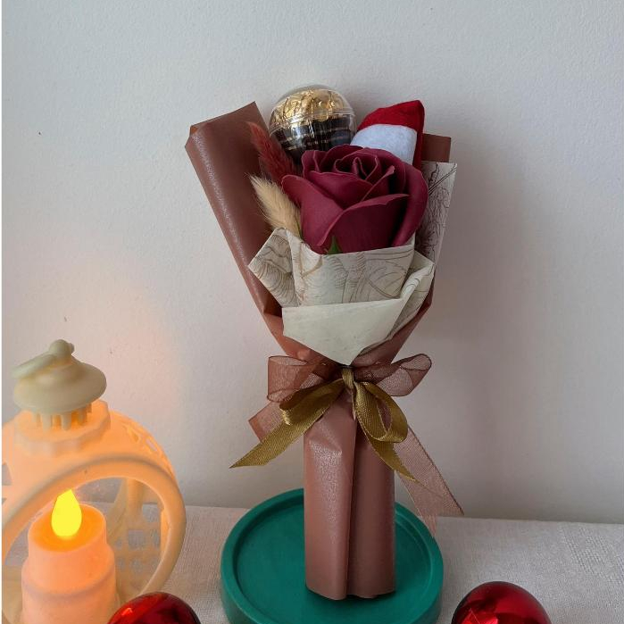 CFBS001 Single Soap Flower Christmas Bouquet with Chocolate (Wine Red) (Gift/Christmas Decoration)