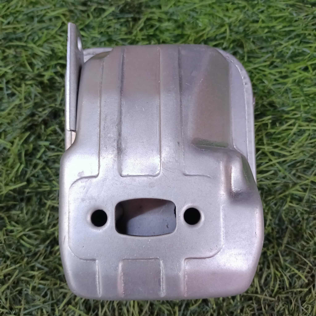 Muffler Untuk Mesin Potong Rumput Jenama Stihl Tanpa SKRU/Muffler For Stihl Brush Cutter Model FR135 Without SCREW