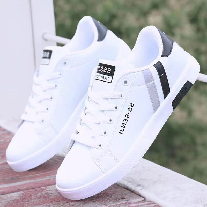 Men's sneakers Breathable upper Wear-resistant sole Fashion shoes