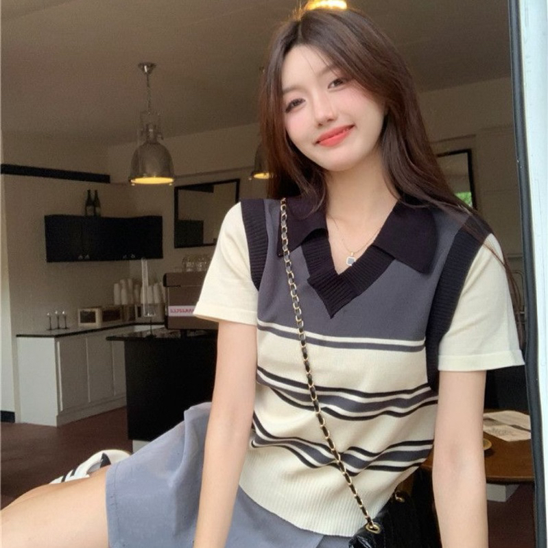 (READY STOCK IN MALAYSIA) Selena Striped Short Sleeve Knitted Top T-shirt 百搭条纹撞色假两件短袖宽松针织上衣T恤