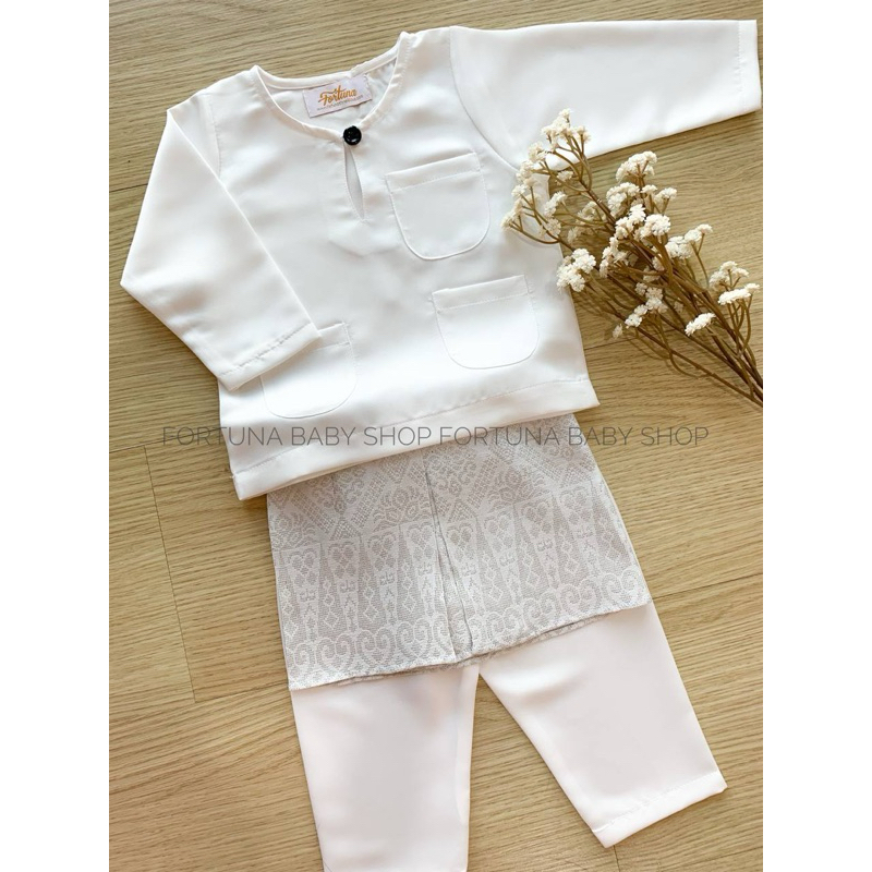 Set baju melayu off white / set akikah / fortuna baby shop / baju melayu baby
