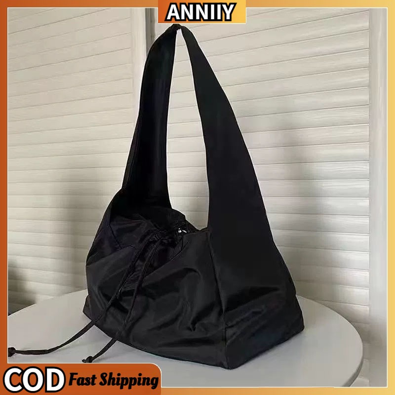 Large Capcaity Nylon Shoulder Bag Travel Light Tote Bag Casual Solid Color Crossbody Bag Designer Hobo Bag Purse