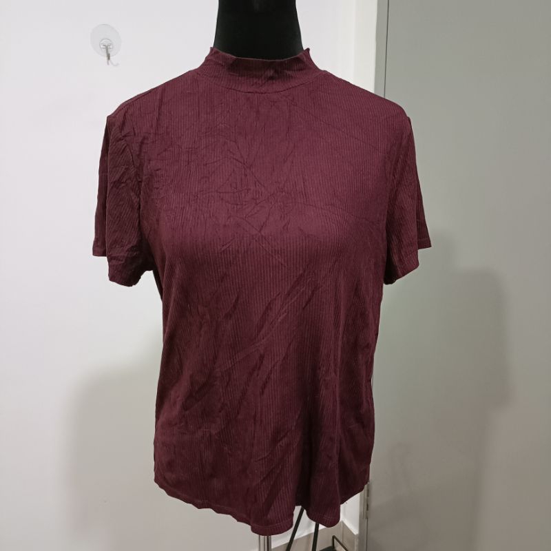 Effortless Style: Preloved T-Shirt Blouse – Sustainable Fashion P23